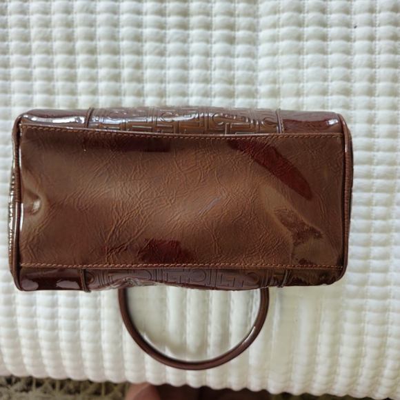 LIZ CLAIBORNE BROWN FAUX LEATHER PURSE - Picture 3 of 10